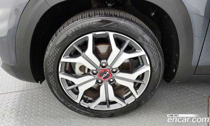 Kia Seltos Gasoline 1.6 Turbo 4WD