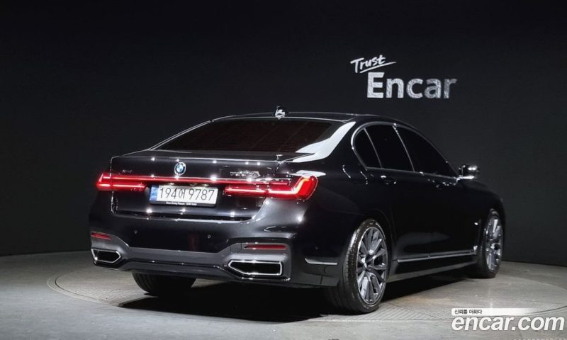 BMW 7-Series 730D xDrive M Sport