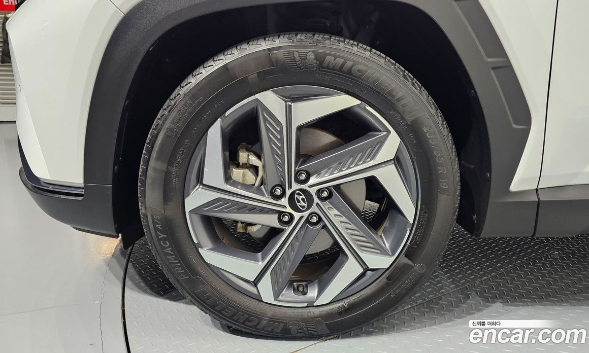 Hyundai Tucson Gasoline 1.6 Turbo 2WD
