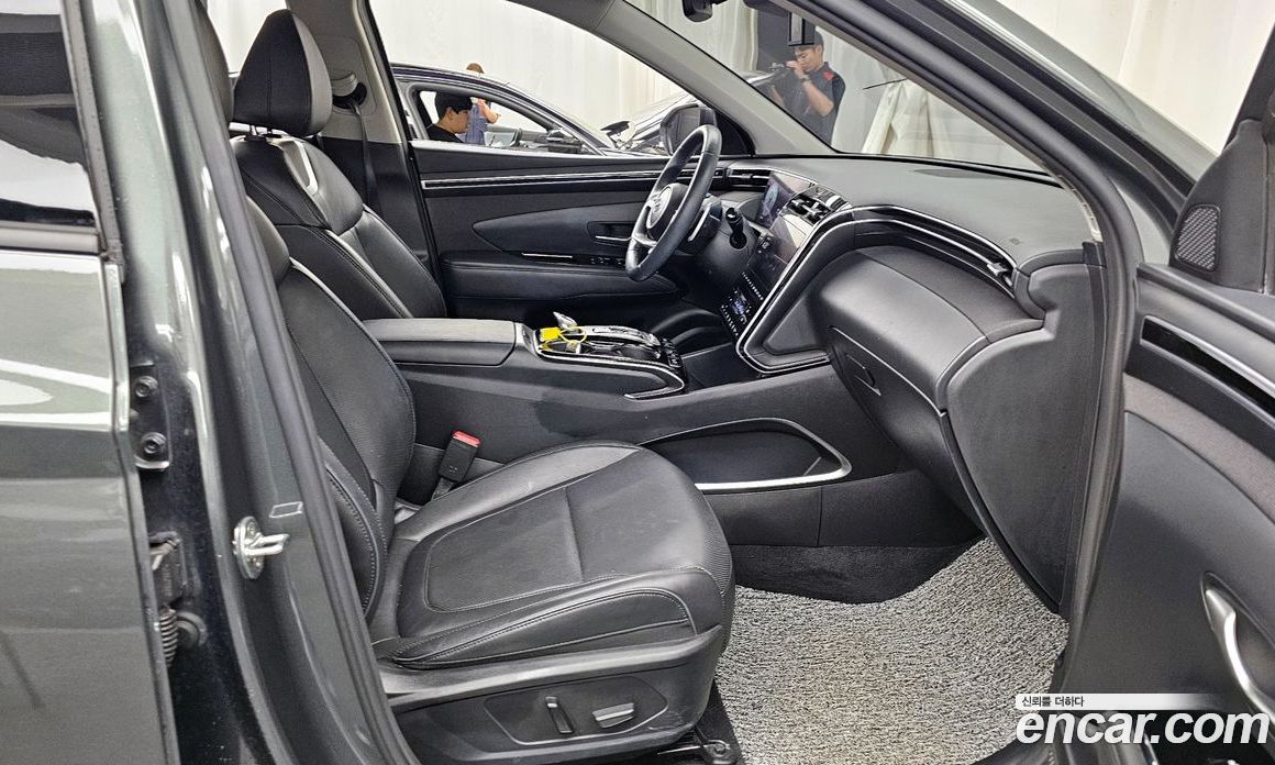 Hyundai Tucson Gasoline 1.6 Turbo 2WD