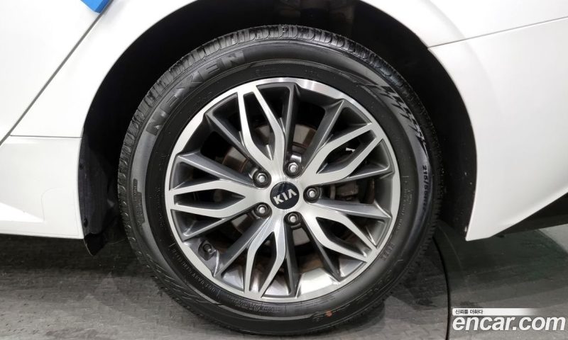Kia K5 2.0