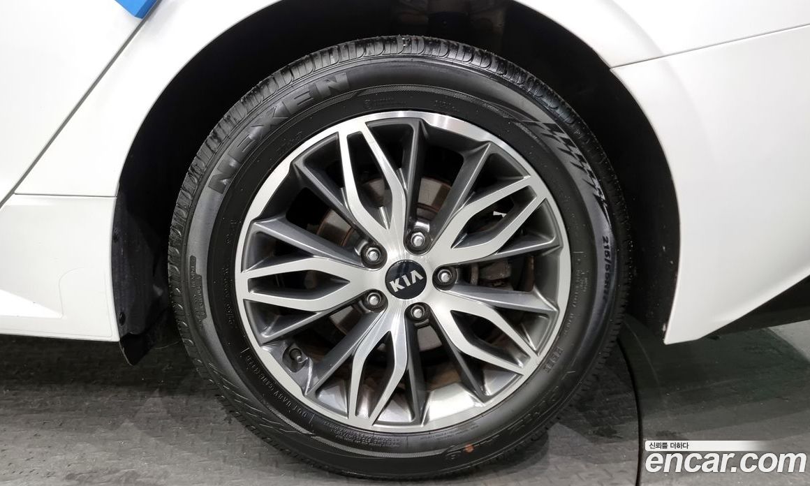 Kia K5 2.0