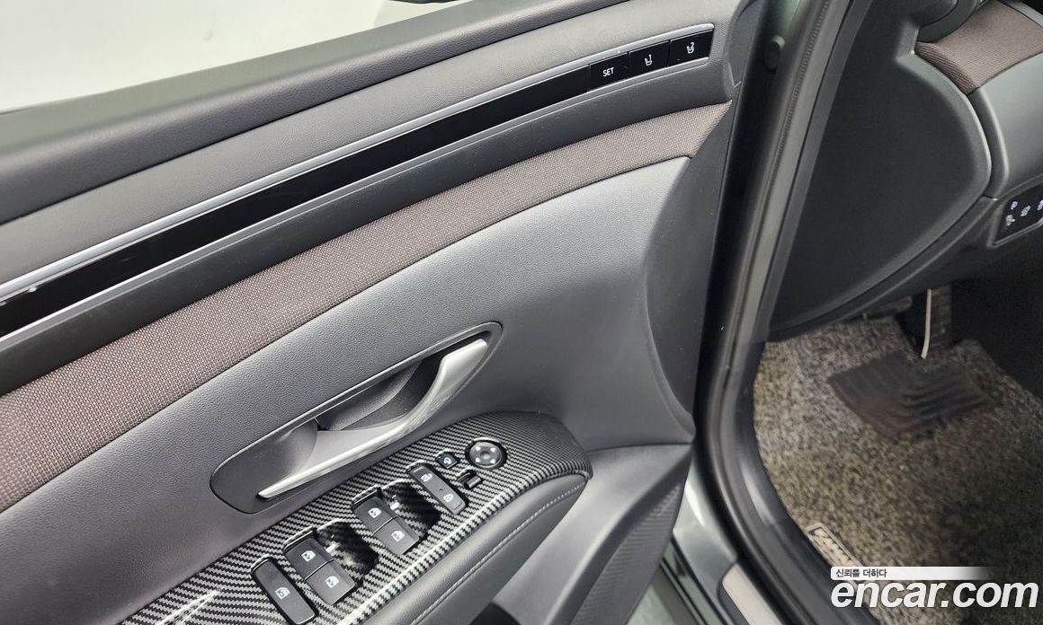 Hyundai Tucson Gasoline 1.6 Turbo 2WD