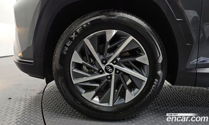 Hyundai Tucson Gasoline 1.6 Turbo 4WD
