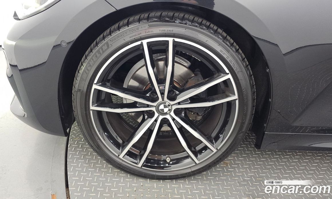 BMW 3-Series i320 M Sport