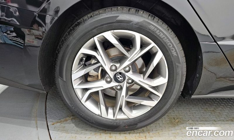Hyundai Sonata 2.0