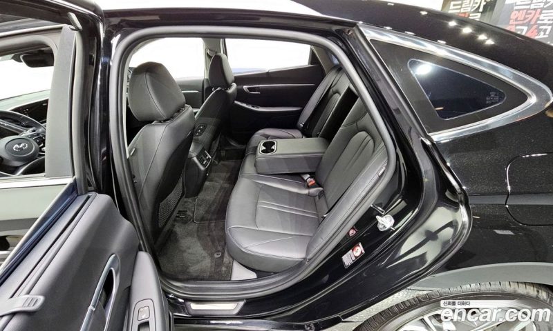 Hyundai Sonata 2.0