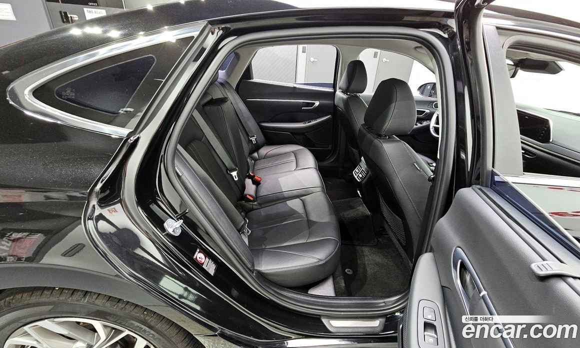 Hyundai Sonata 2.0