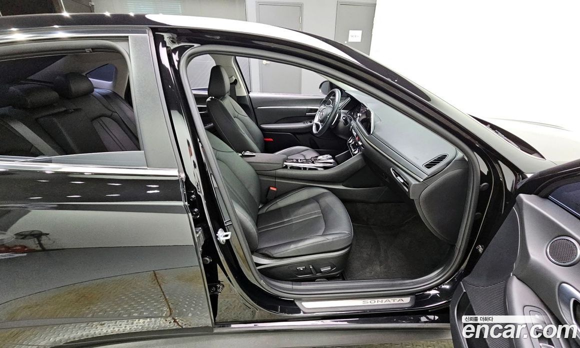 Hyundai Sonata 2.0