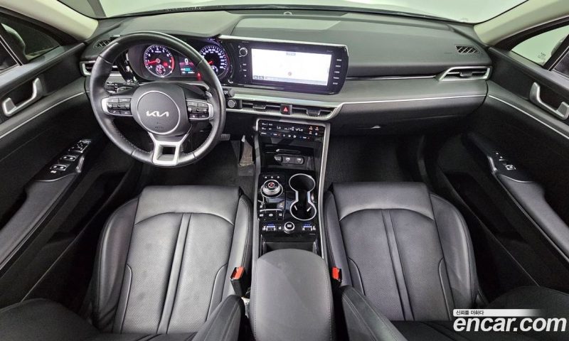 Kia K5 2.0