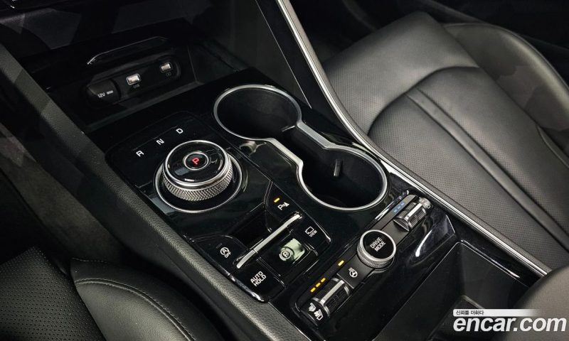 Kia K5 2.0