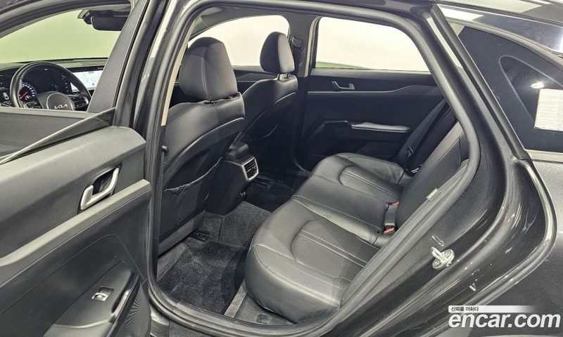 Kia K5 2.0