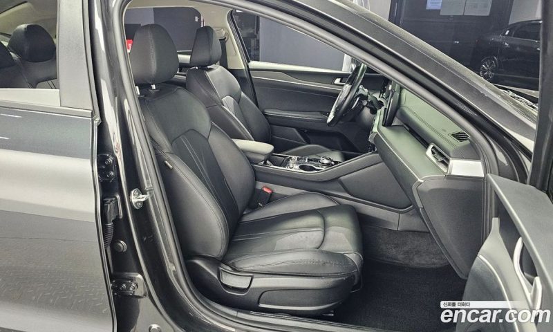 Kia K5 2.0