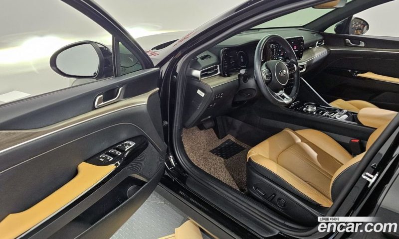 Kia K5 2.0