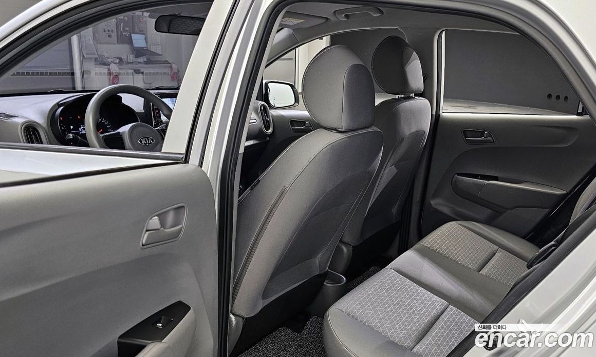 Kia Morning Standard