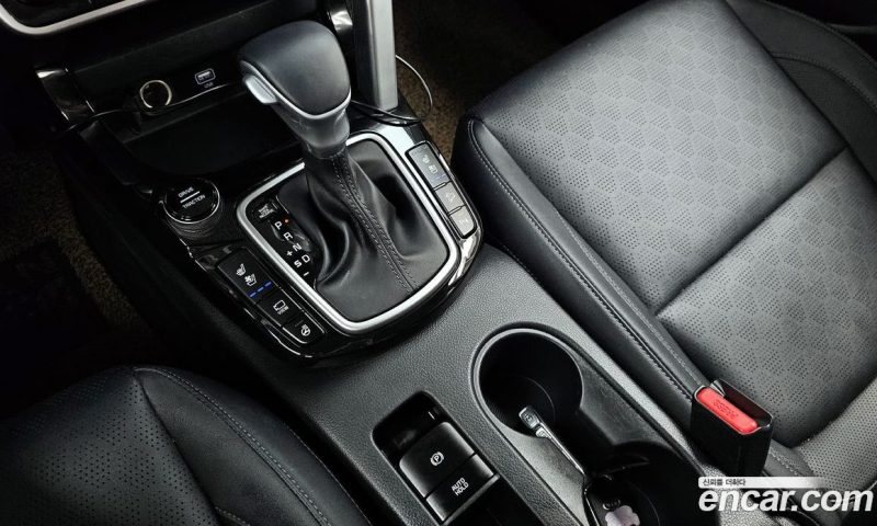 Kia Seltos Gasoline 1.6 Turbo 2WD