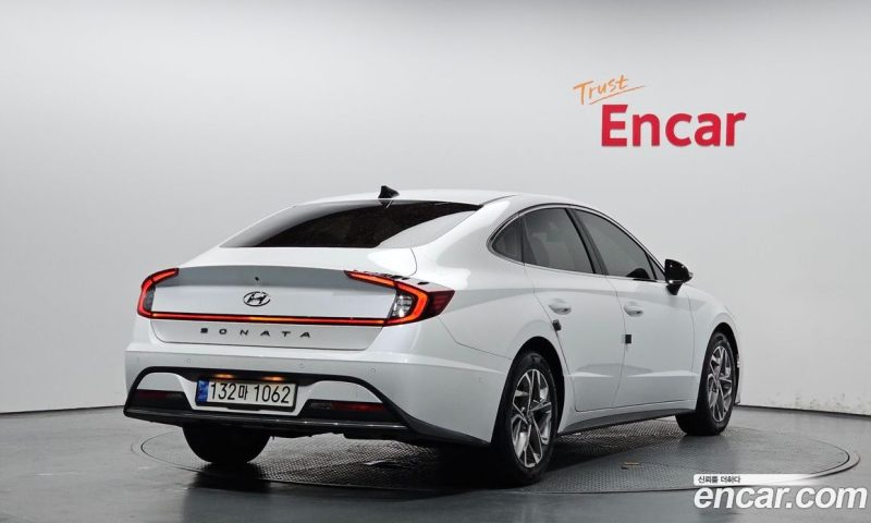 Hyundai Sonata 2.0