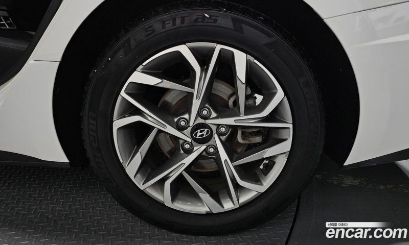 Hyundai Sonata 2.0