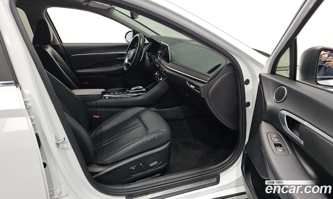 Hyundai Sonata 2.0
