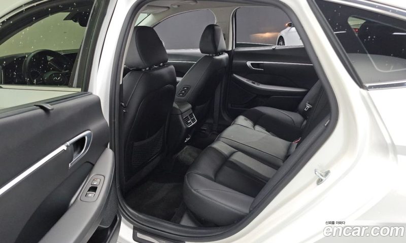 Hyundai Sonata 2.0