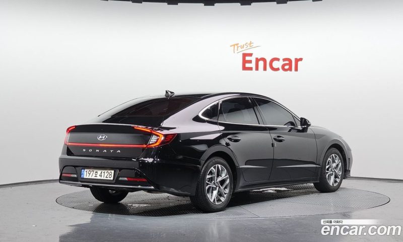 Hyundai Sonata 2.0