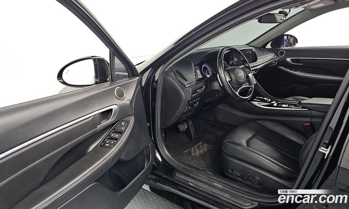 Hyundai Sonata 2.0