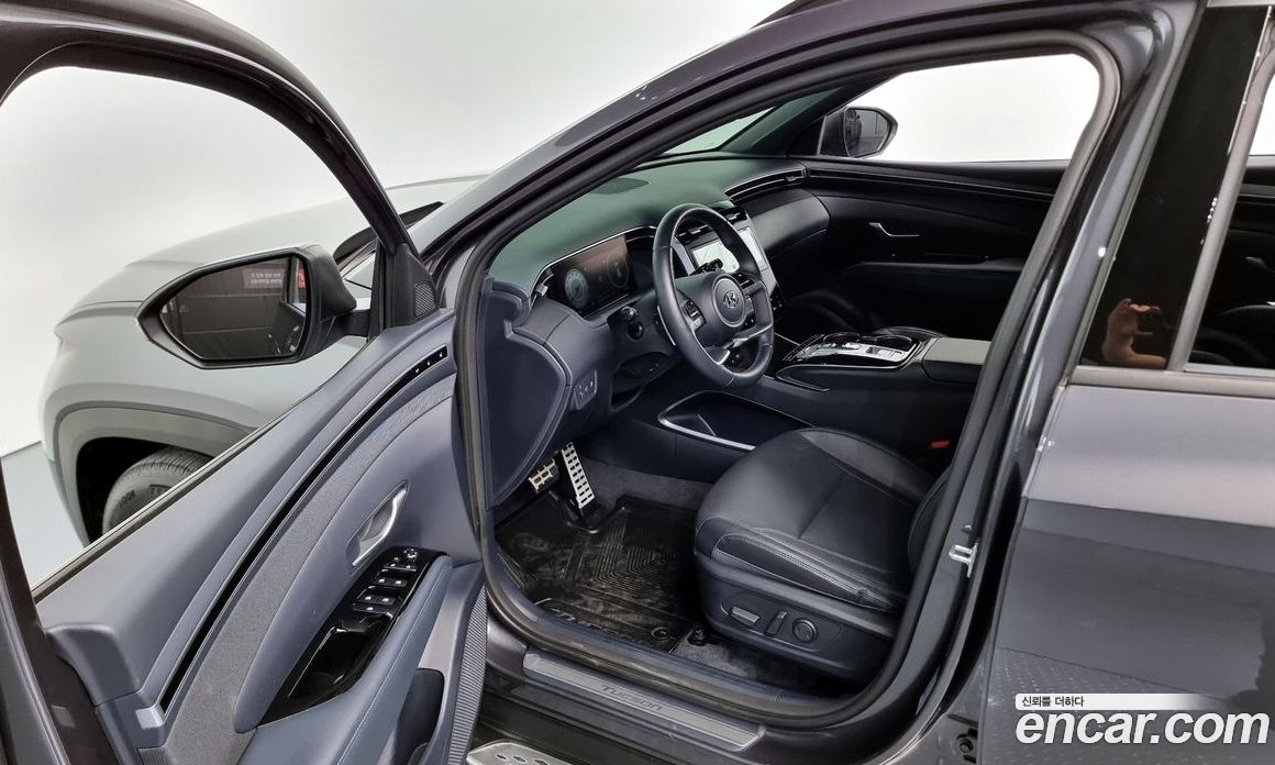 Hyundai Tucson Gasoline 1.6 Turbo 4WD