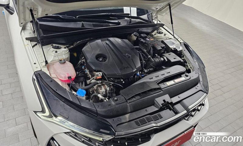 Kia K5 2.0