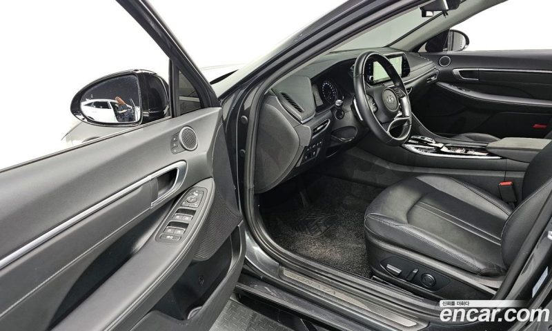 Hyundai Sonata 2.0