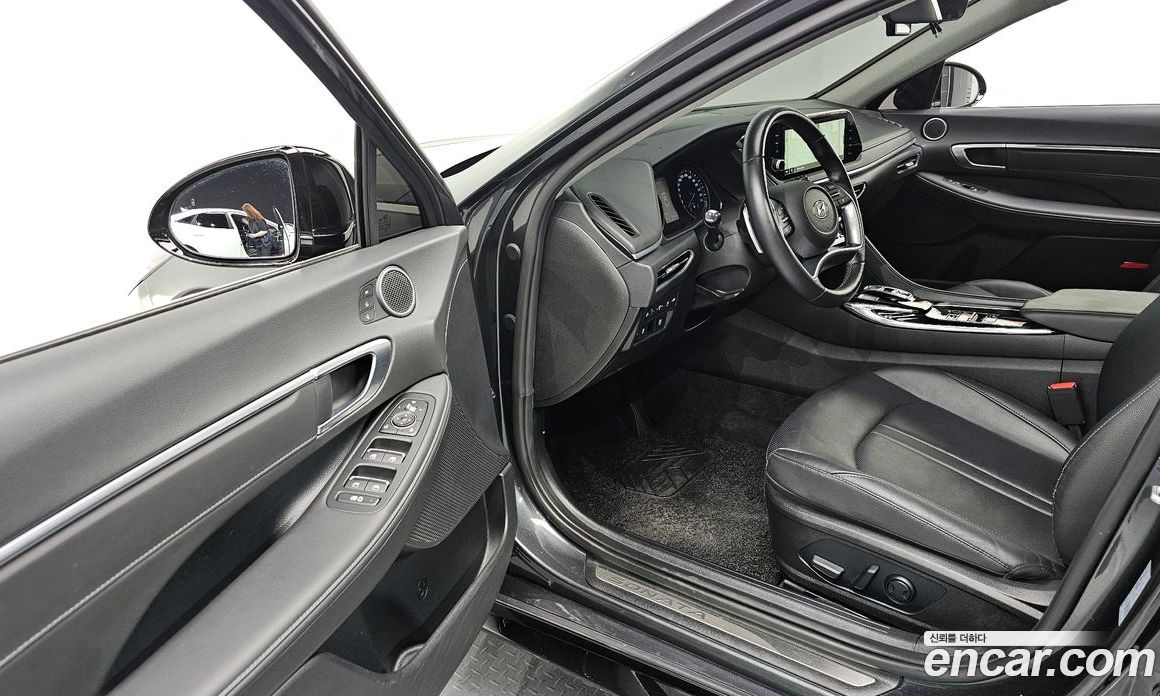 Hyundai Sonata 2.0