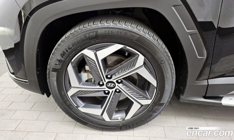 Hyundai Tucson Gasoline 1.6 Turbo 4WD