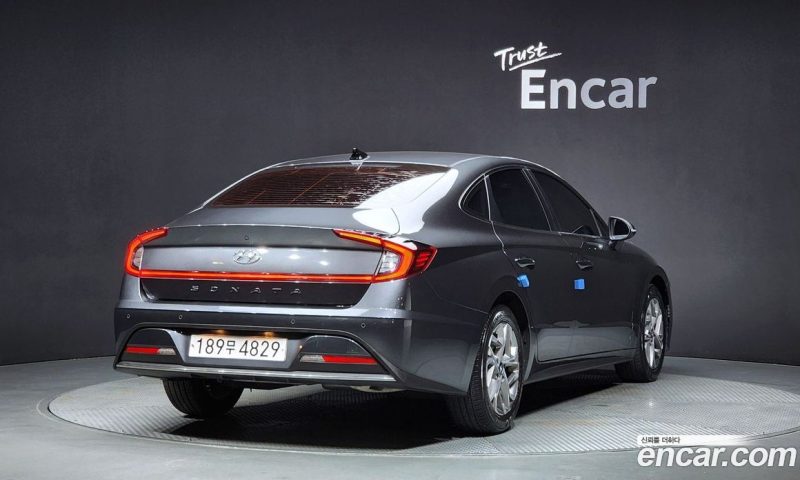 Hyundai Sonata 2.0