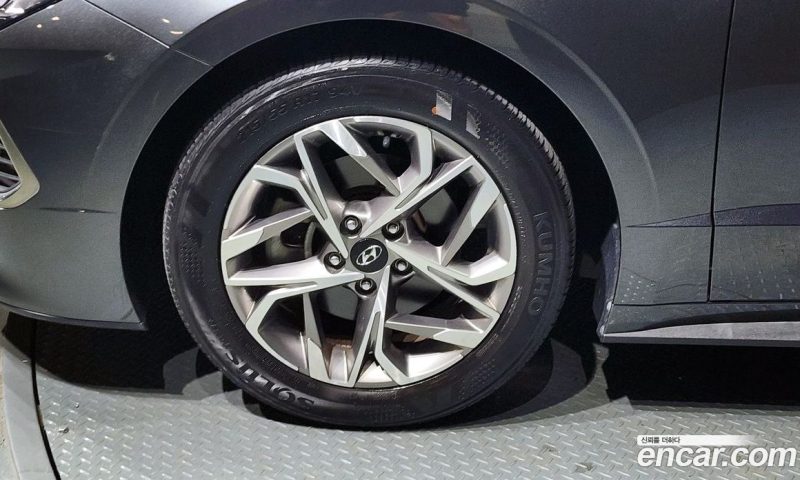 Hyundai Sonata 2.0
