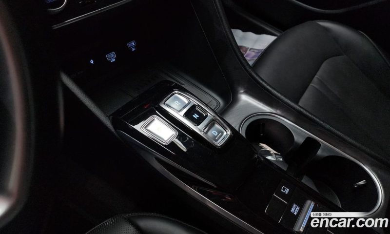 Hyundai Sonata 2.0