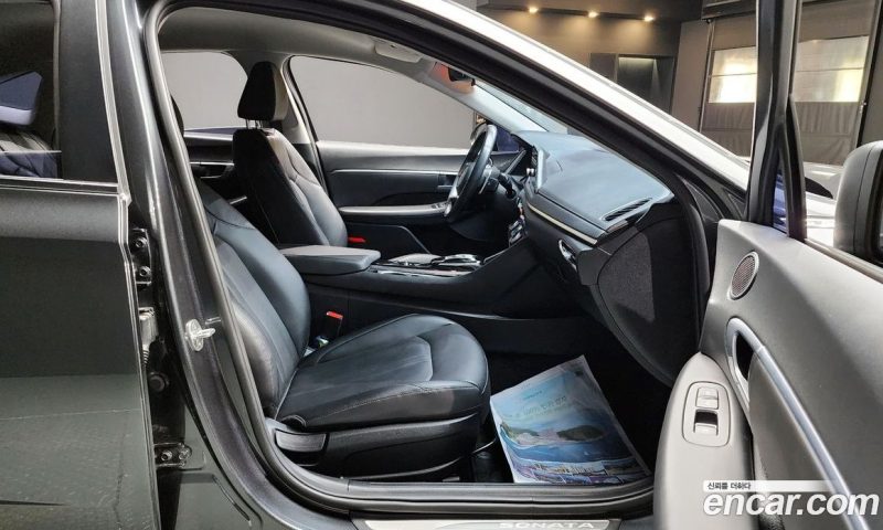 Hyundai Sonata 2.0