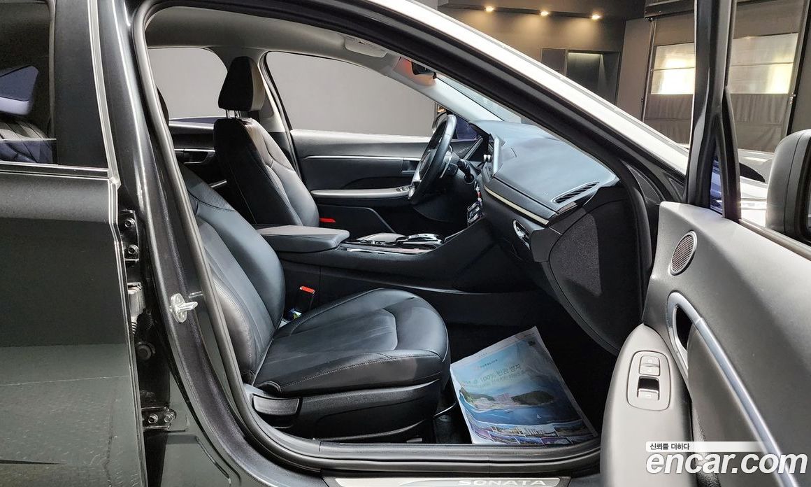 Hyundai Sonata 2.0