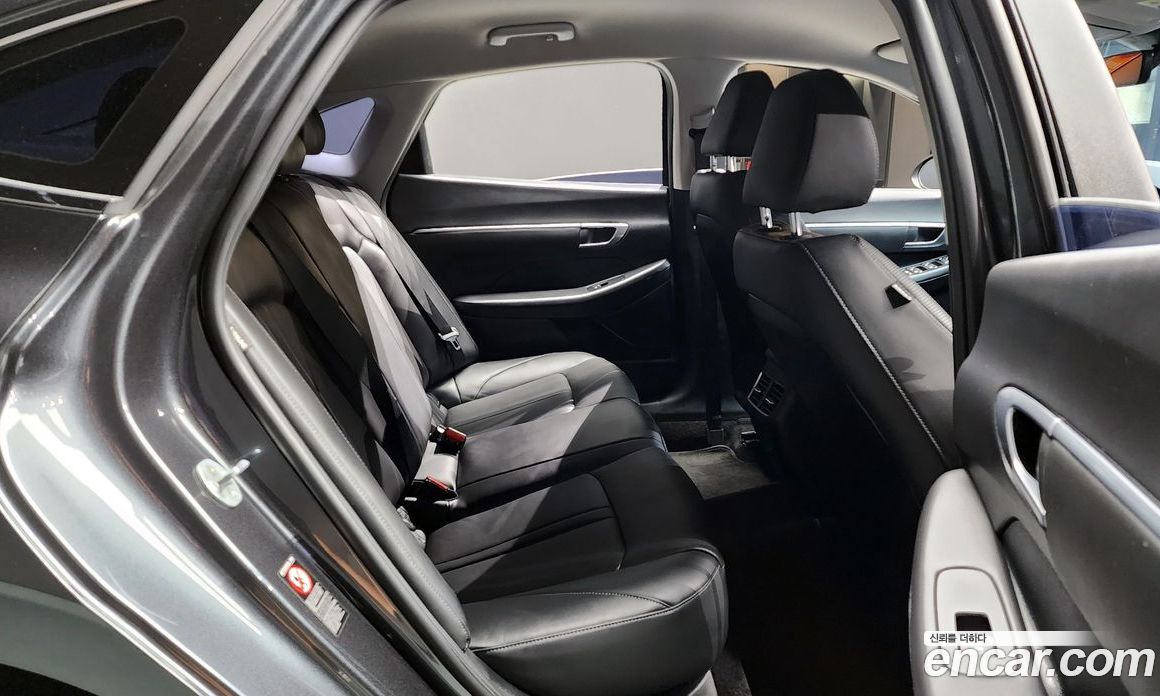 Hyundai Sonata 2.0