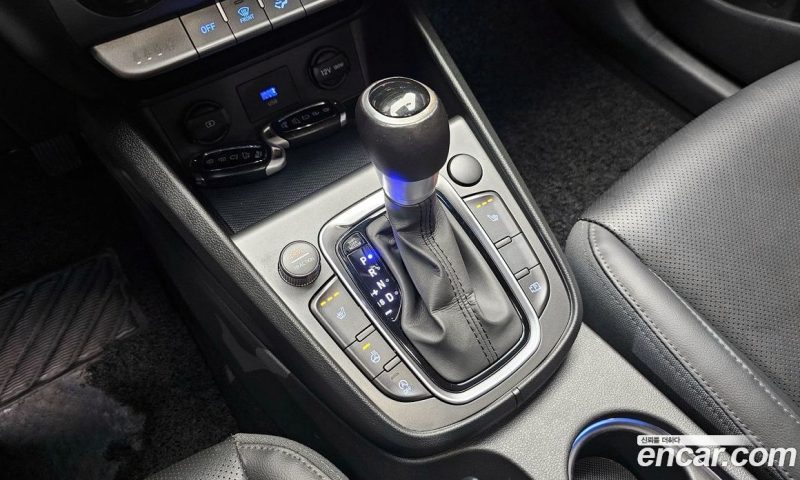 Hyundai Kona Gasoline 1.6 Turbo 2WD