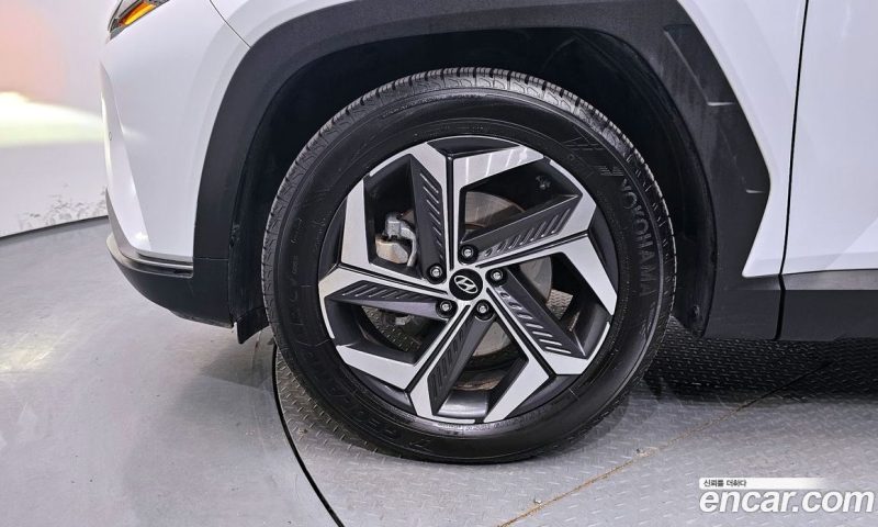 Hyundai Tucson Gasoline 1.6 Turbo 4WD