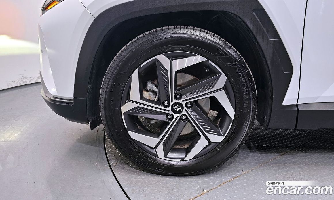 Hyundai Tucson Gasoline 1.6 Turbo 4WD