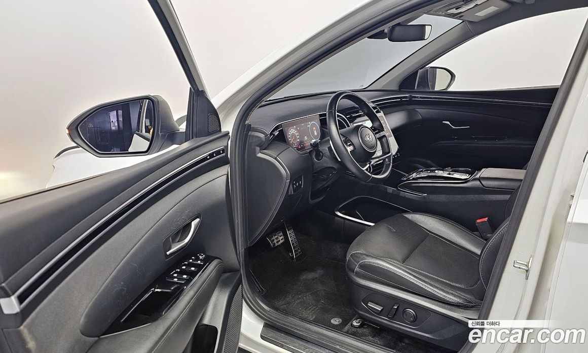 Hyundai Tucson Gasoline 1.6 Turbo 4WD