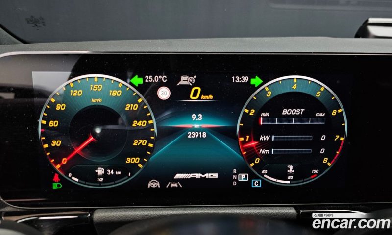 Mercedes Benz GLA-Class GLA45 AMG 4MATIC+