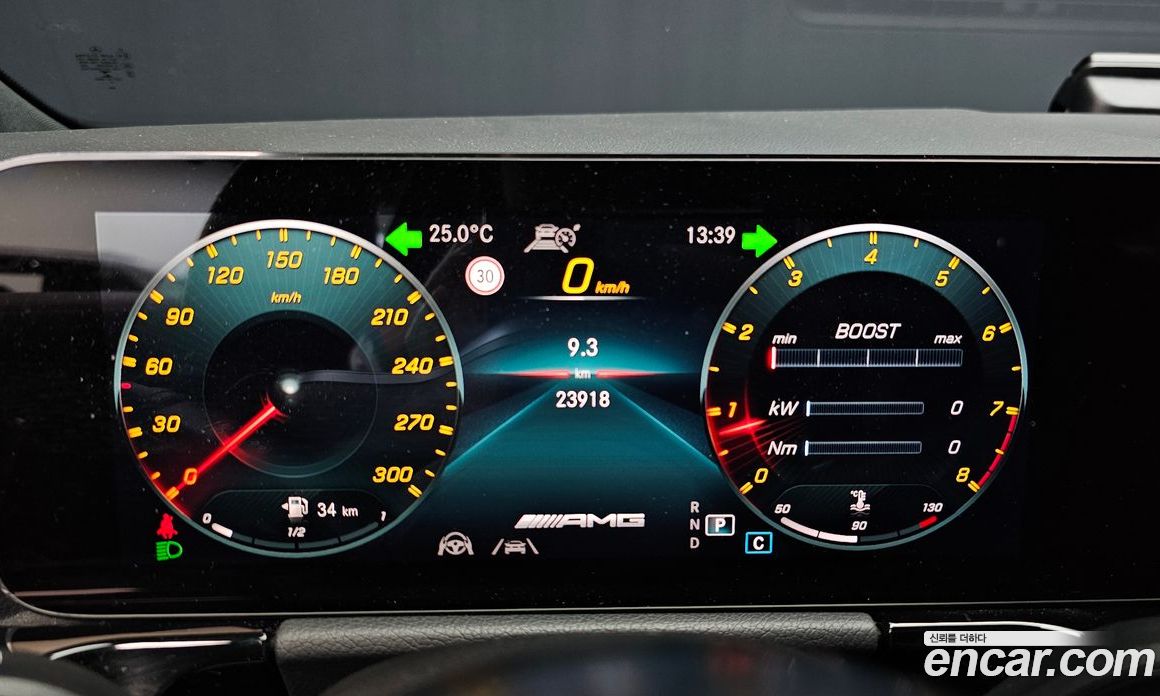 Mercedes Benz GLA-Class GLA45 AMG 4MATIC+