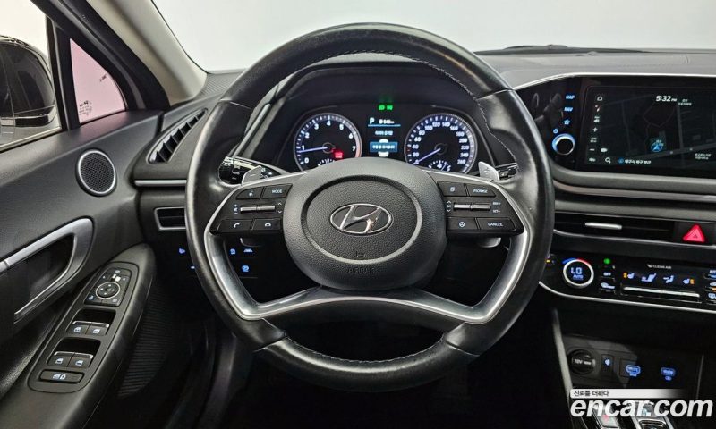 Hyundai Sonata 2.0