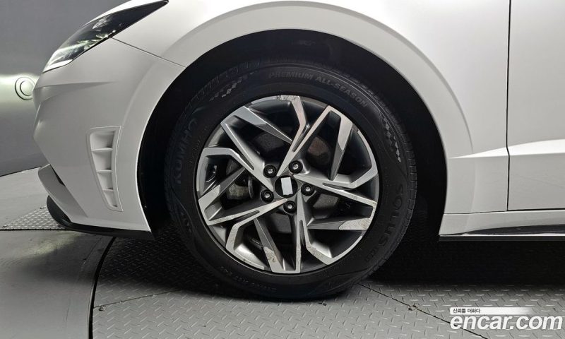 Hyundai Sonata 2.0