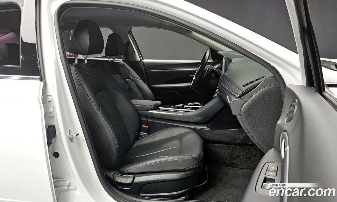 Hyundai Sonata 2.0