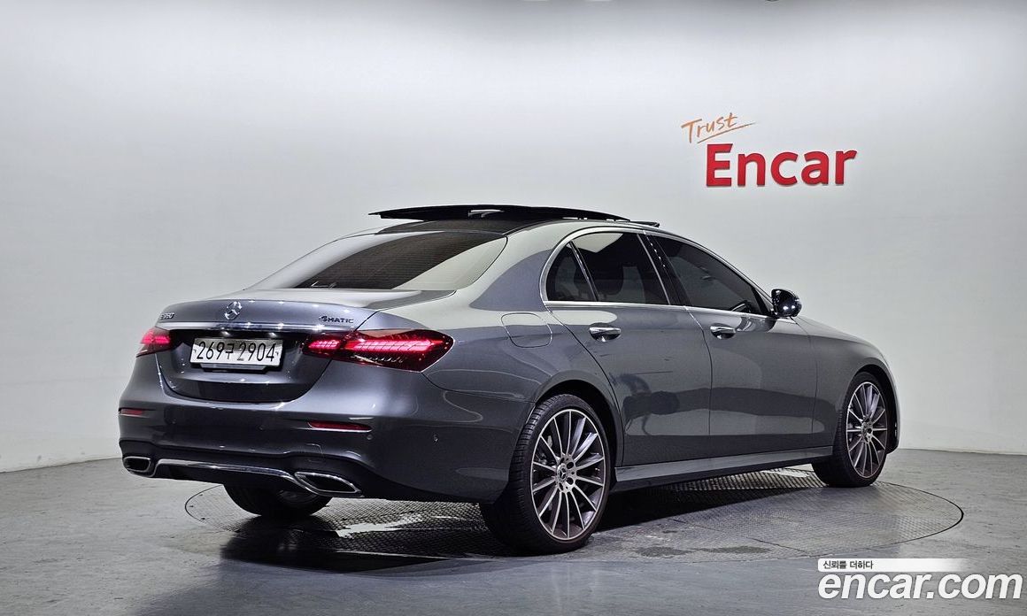 Mercedes Benz E-Class E350 4MATIC AMG Line