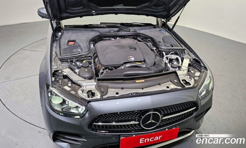 Mercedes Benz E-Class E350 4MATIC AMG Line
