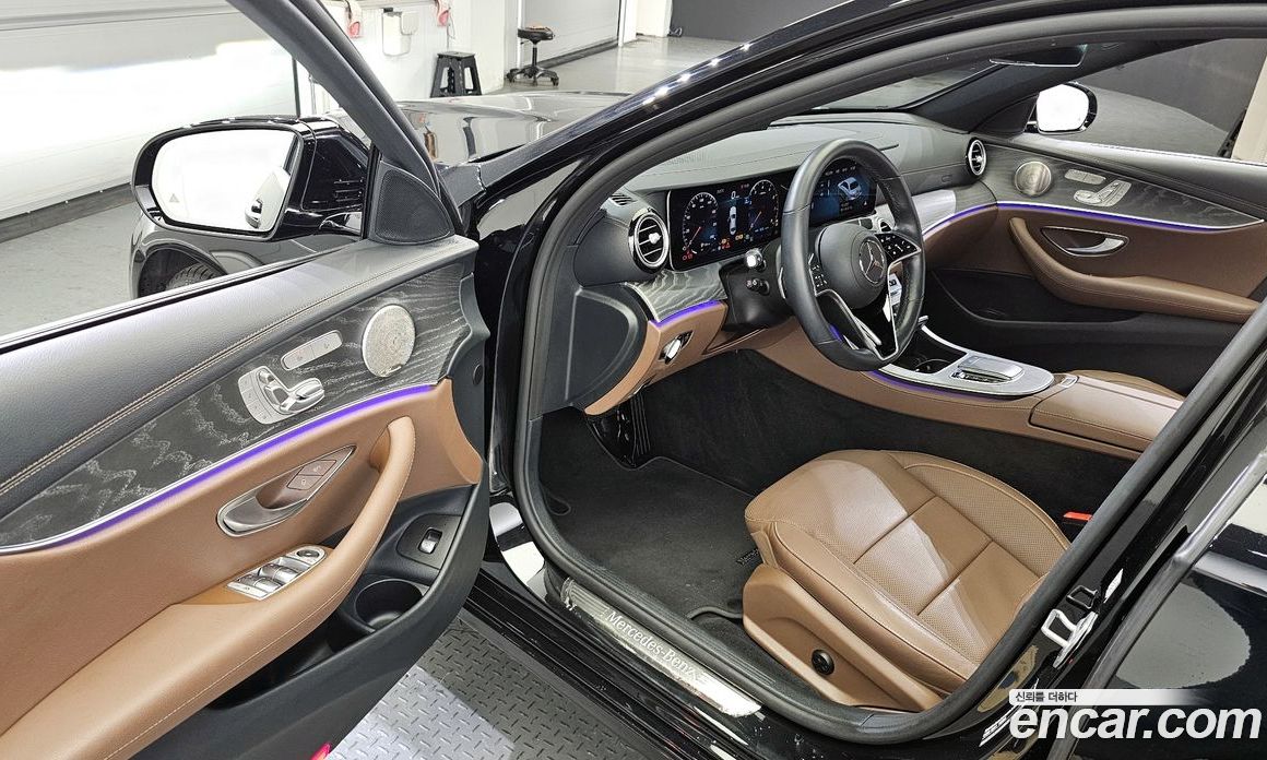 Mercedes Benz E-Class E350 4MATIC Avantgarde