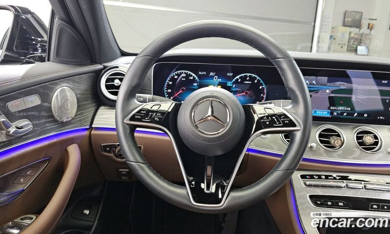 Mercedes Benz E-Class E350 4MATIC Avantgarde